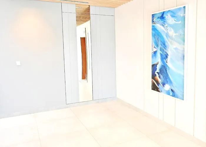 Atmosphere Nexo Na Klifie Puck